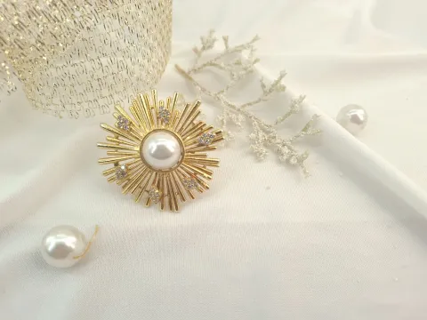 Beyaz İnci Taşlı Küpe